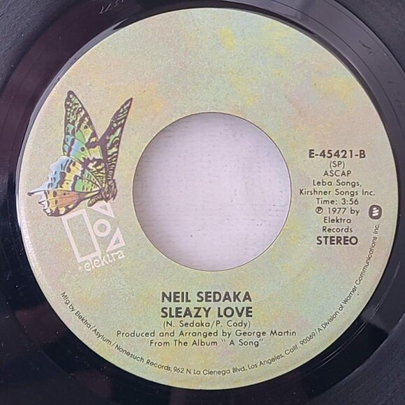 Neil Sedaka  Alone At Last / Sleazy Love Electra E-45421 45 RPM 7" Vinyl 1977 - Picture 3 of 5